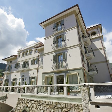 Hotel Al Campanile - Luxury Suites & Apartments Baveno Dış mekan fotoğraf