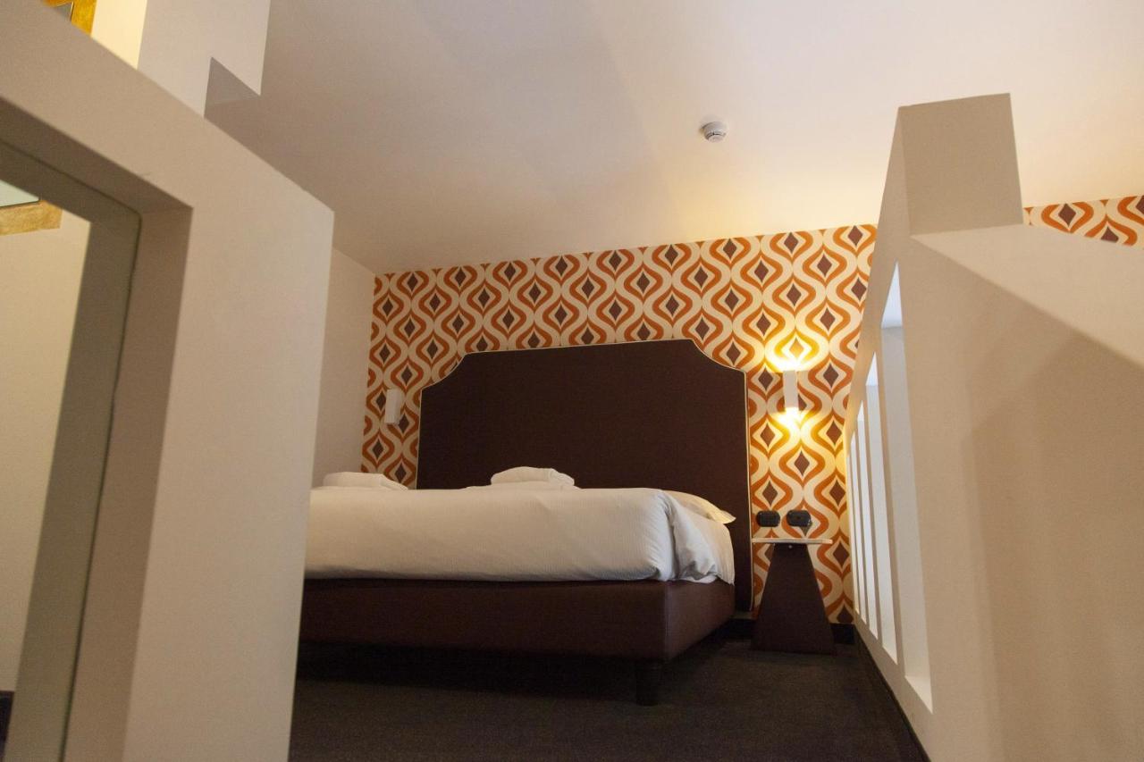 Hotel Al Campanile - Luxury Suites & Apartments Baveno Dış mekan fotoğraf