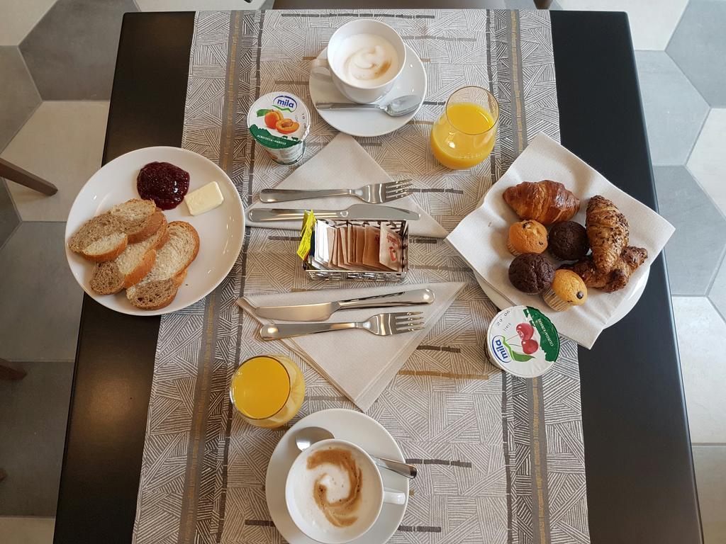 Hotel Al Campanile - Luxury Suites & Apartments Baveno Dış mekan fotoğraf